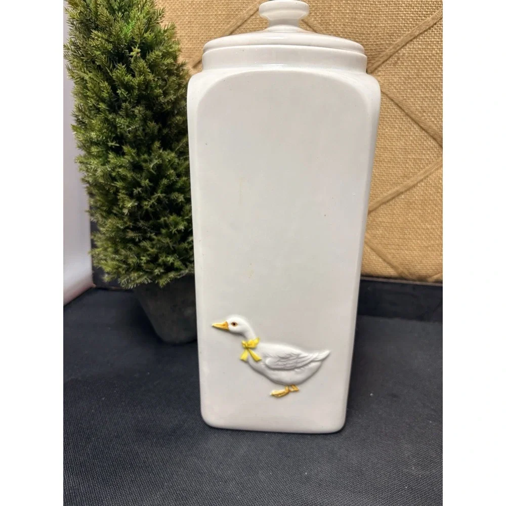 Otagiri Ceramic Duck Cookie Jar / Canister With Lid Cottagecore